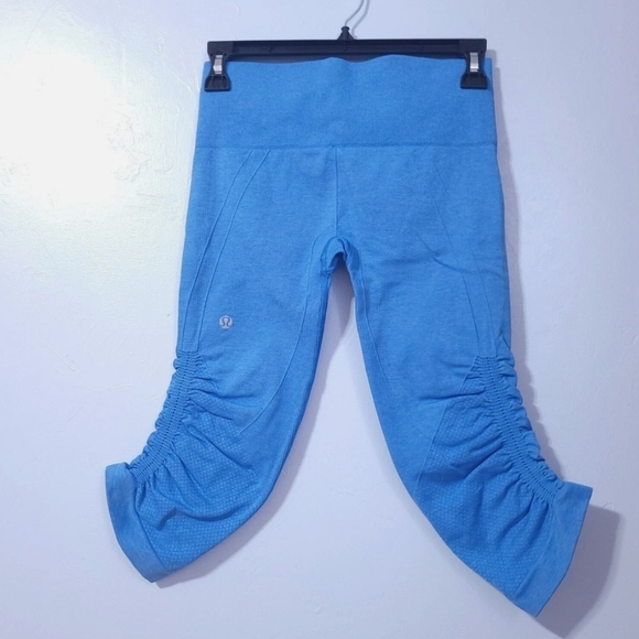 Lululemon In The Flow Crop Leggings - Picture 2 of 2